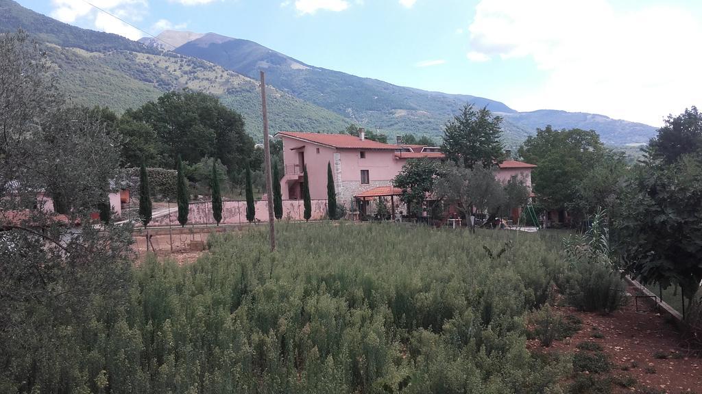 Agriturismo La Fattoria San Donato Val di Comino Exterior photo
